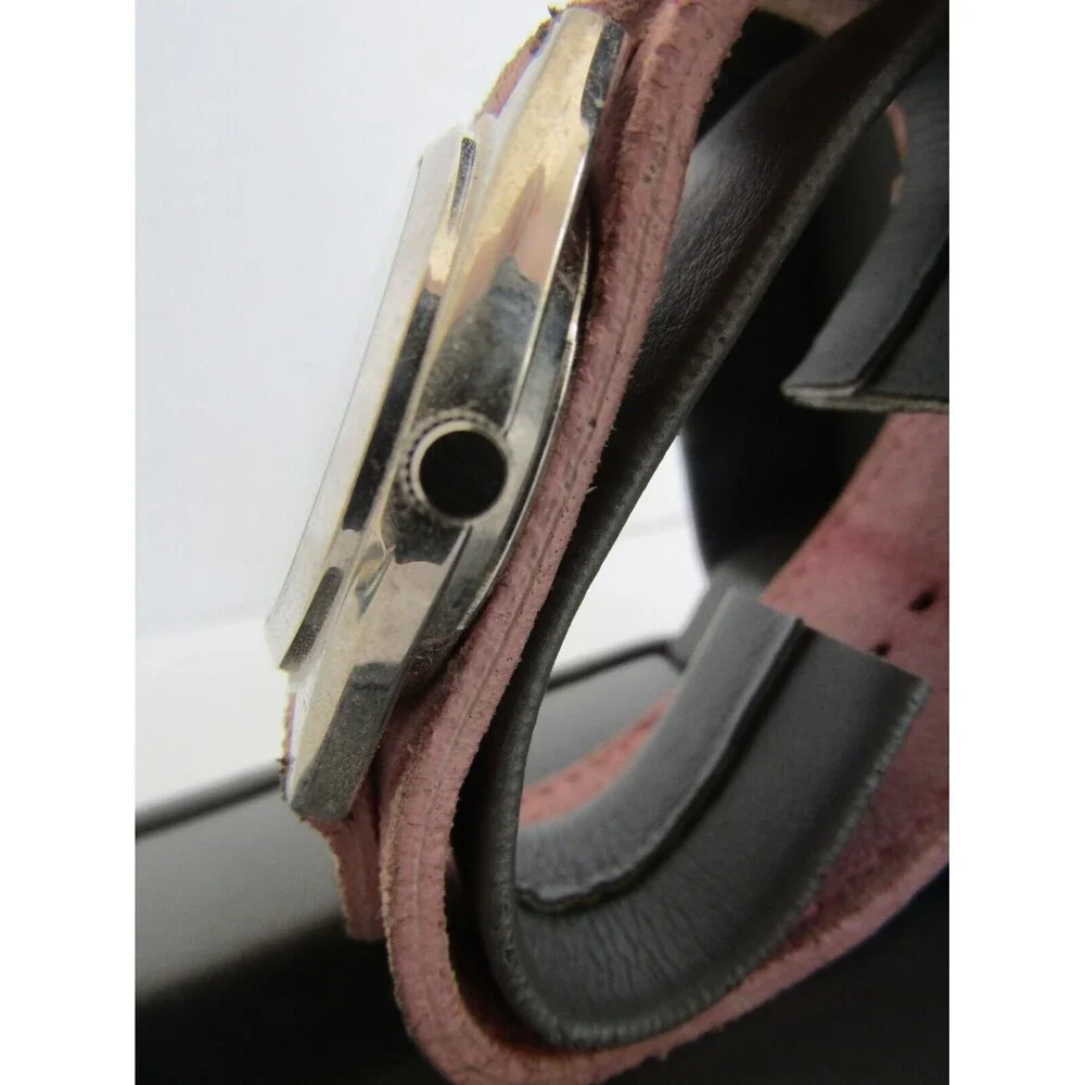 Dickies Quartz Watch Vintage Pink Suede Leather Band With Box Papers Tag Womens